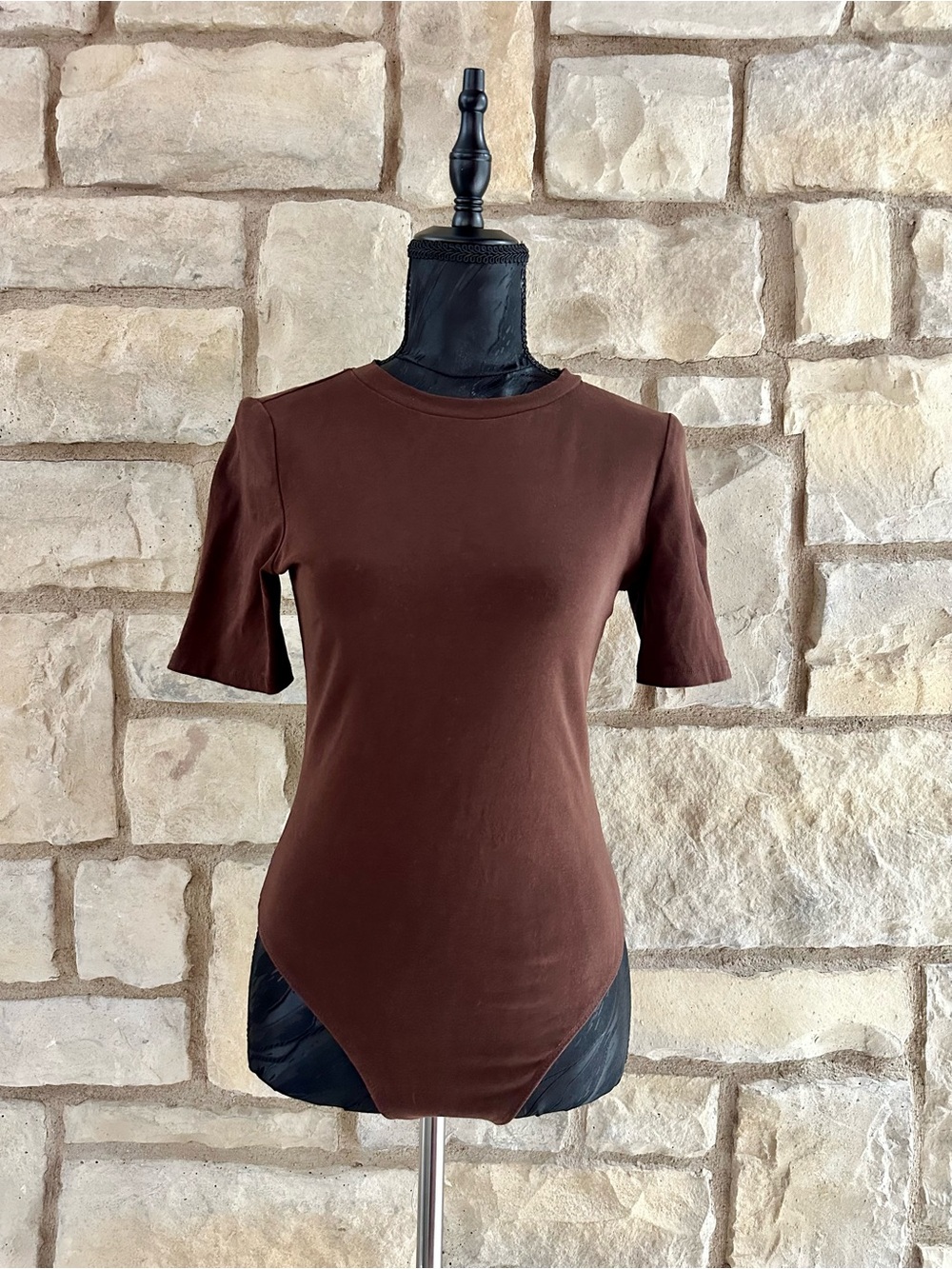 SHEIN Chocolate Brown Short Sleeve Crewneck Bodysuit